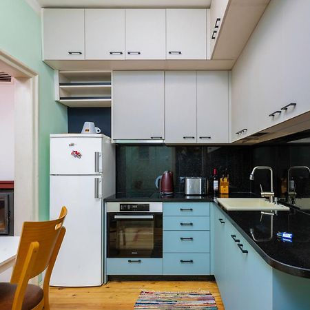 Sofia'S 1Bd Colourful Getaway Near Ndk Apartment Exterior photo