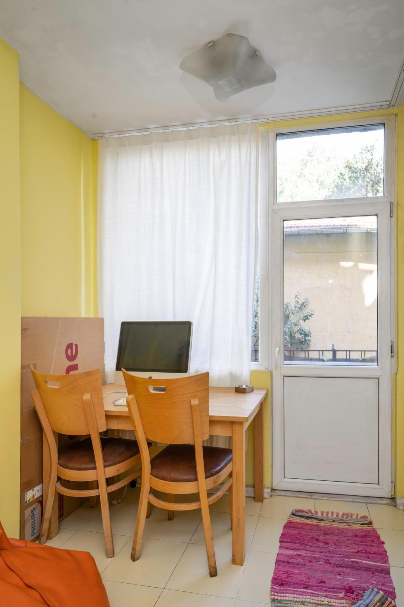 Sofia'S 1Bd Colourful Getaway Near Ndk Apartment Exterior photo