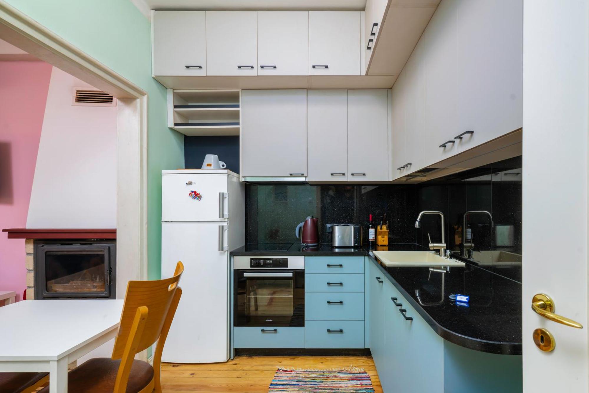 Sofia'S 1Bd Colourful Getaway Near Ndk Apartment Exterior photo