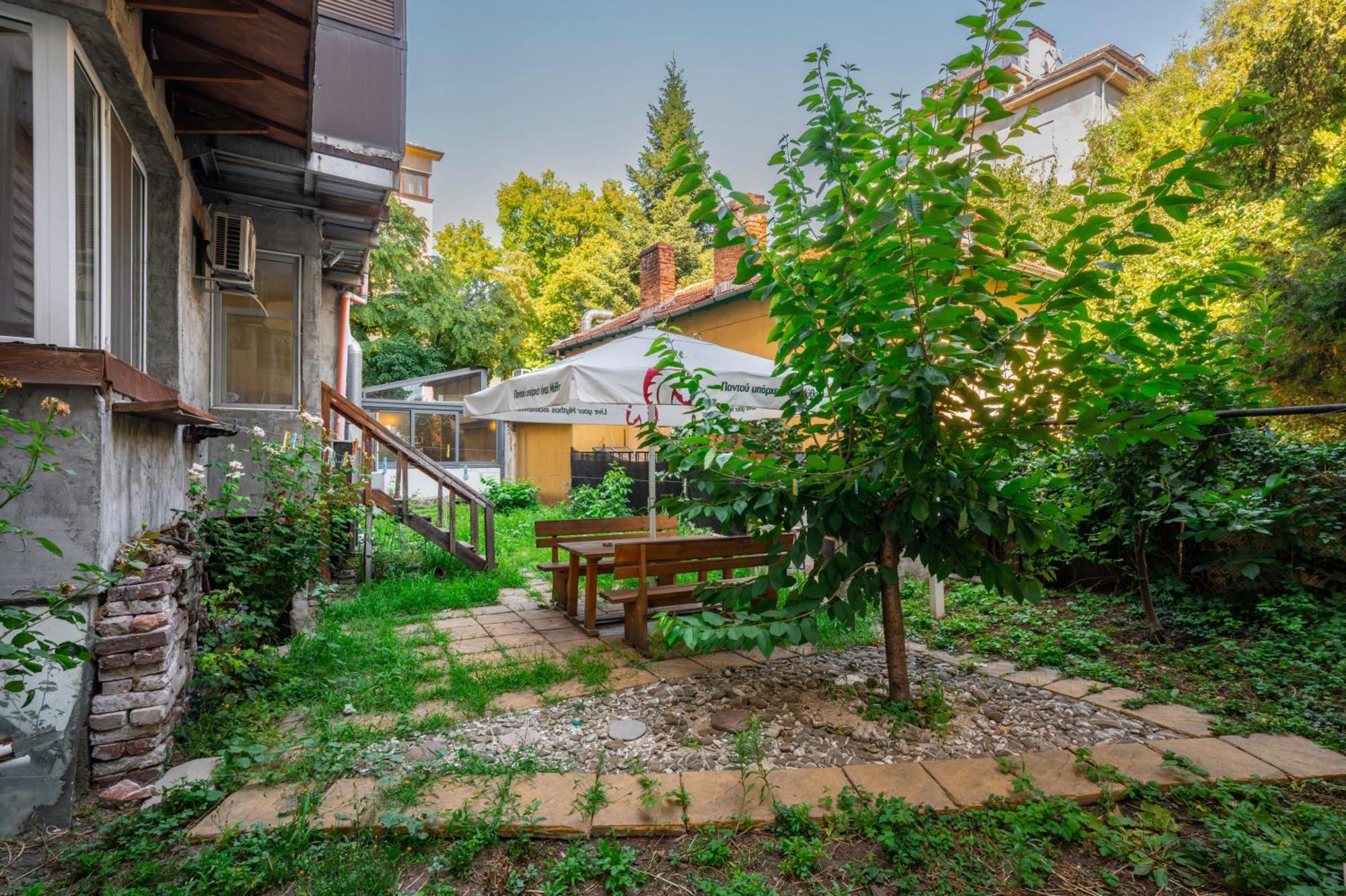 Sofia'S 1Bd Colourful Getaway Near Ndk Apartment Exterior photo